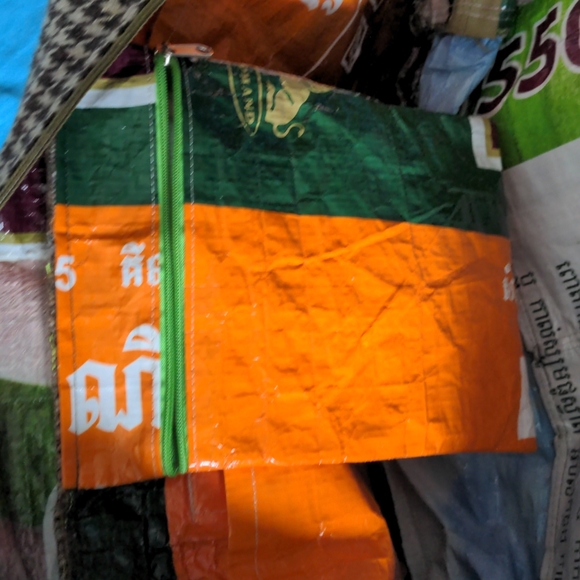 Carry On Bag or Diaper Bag - handmade in Cambodia - Picture 7 of 9